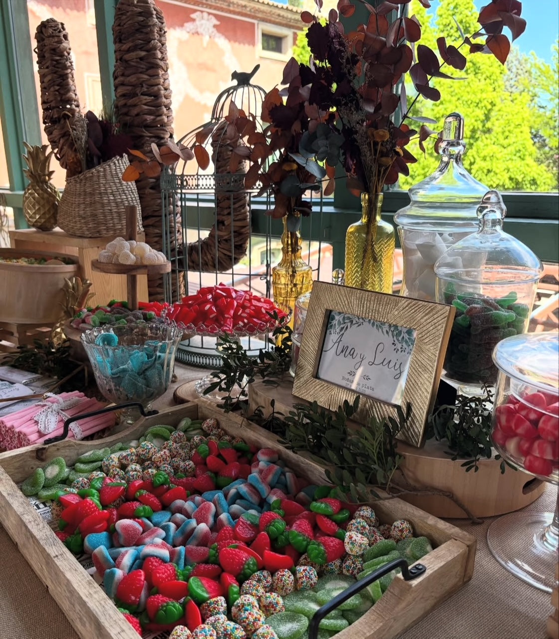 BODAS CON ENCANTO